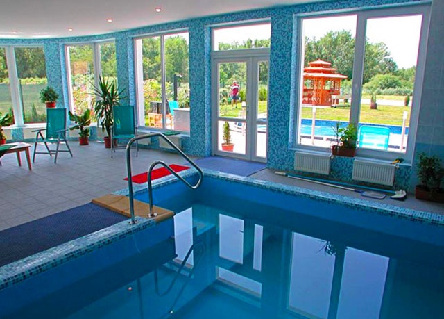 Pension Hellene Relax Club ***, Piešťany, Slovensko - save 22%